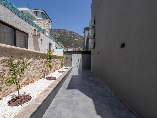  gece  -  Kasım
  | Kalkan’da 8 Kişilik Lüks Villa, Özel Isıtmalı Havuz ve Merkezi Konum
